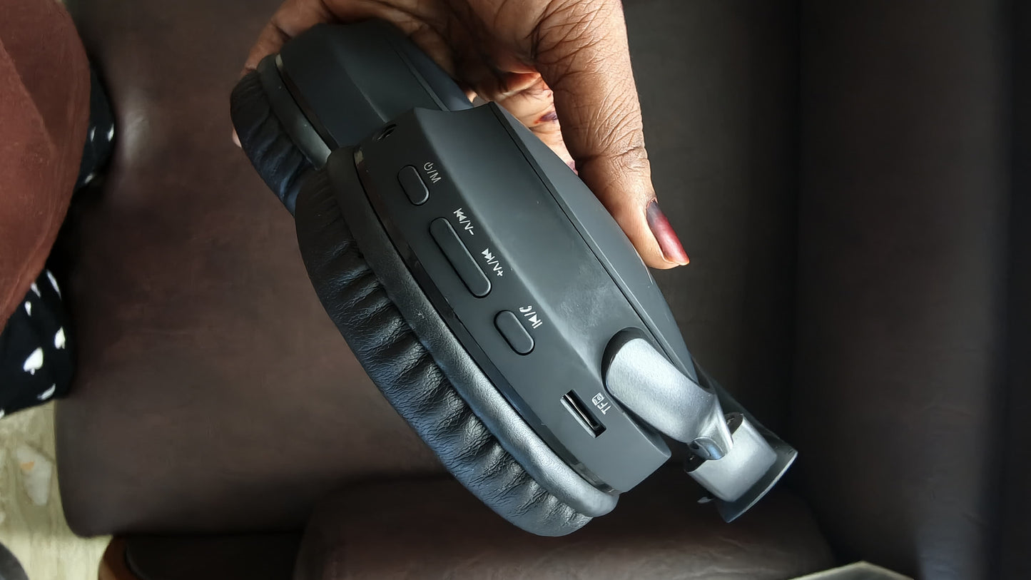 Bose headphone